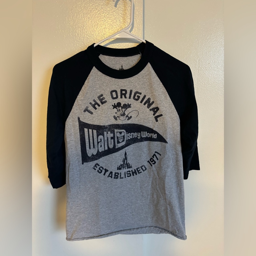 Disney 3/4 Sleeve Top